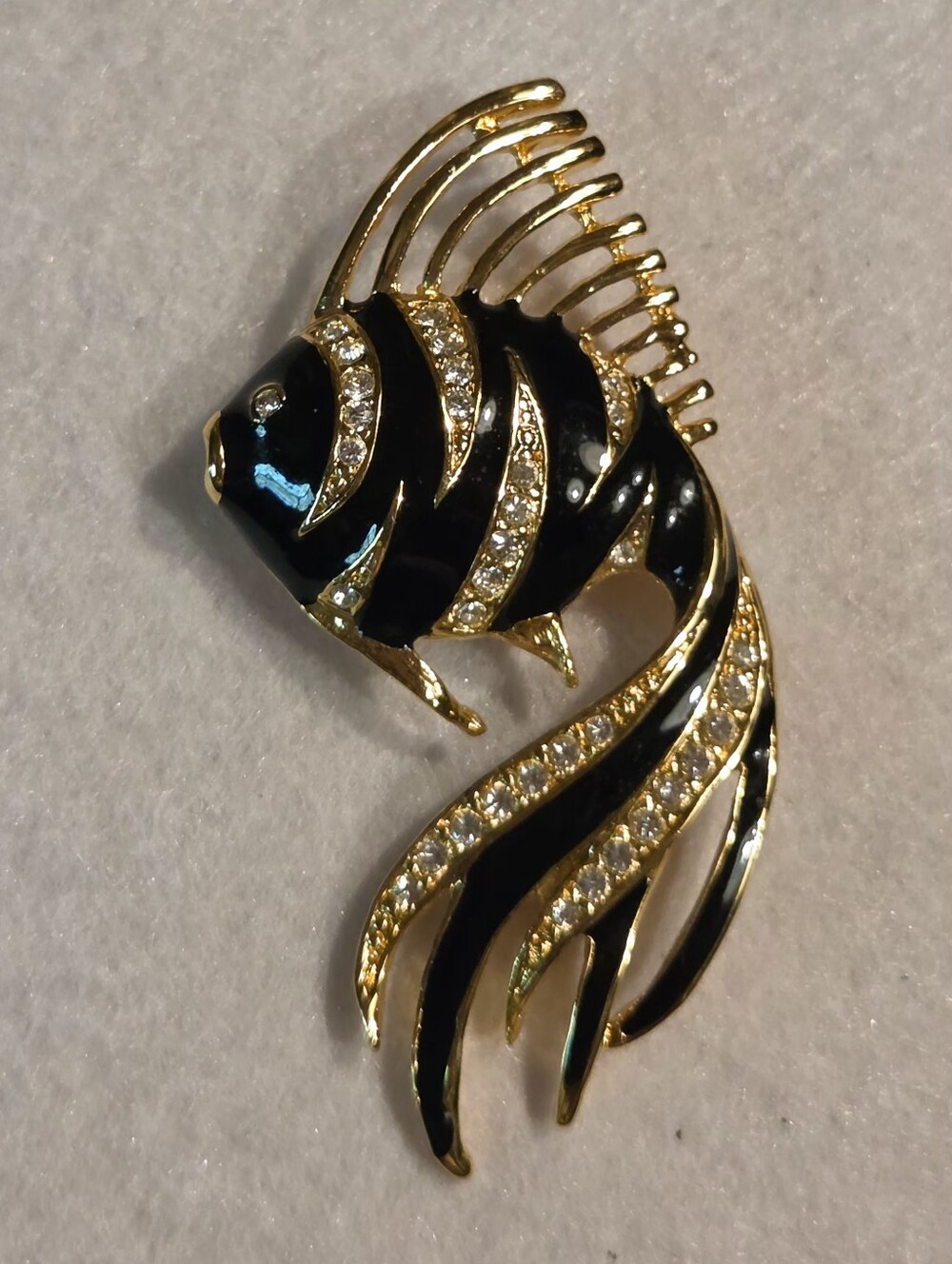Stylish Black Enamel and Goldtone Rhinestone Fish Brooch / Pin